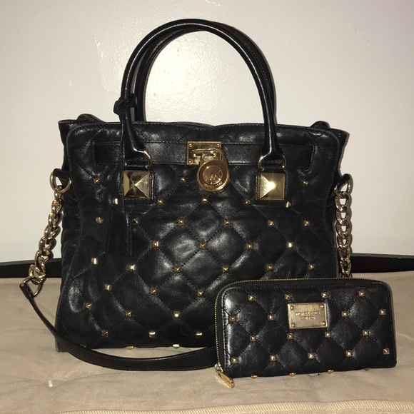 Michael Kors Handbags - Authentic Michael Kors Bag and Wallet Set